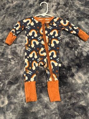 Bamboo Baby One-Piece Zip Romper in Navy with Orange Rainbows